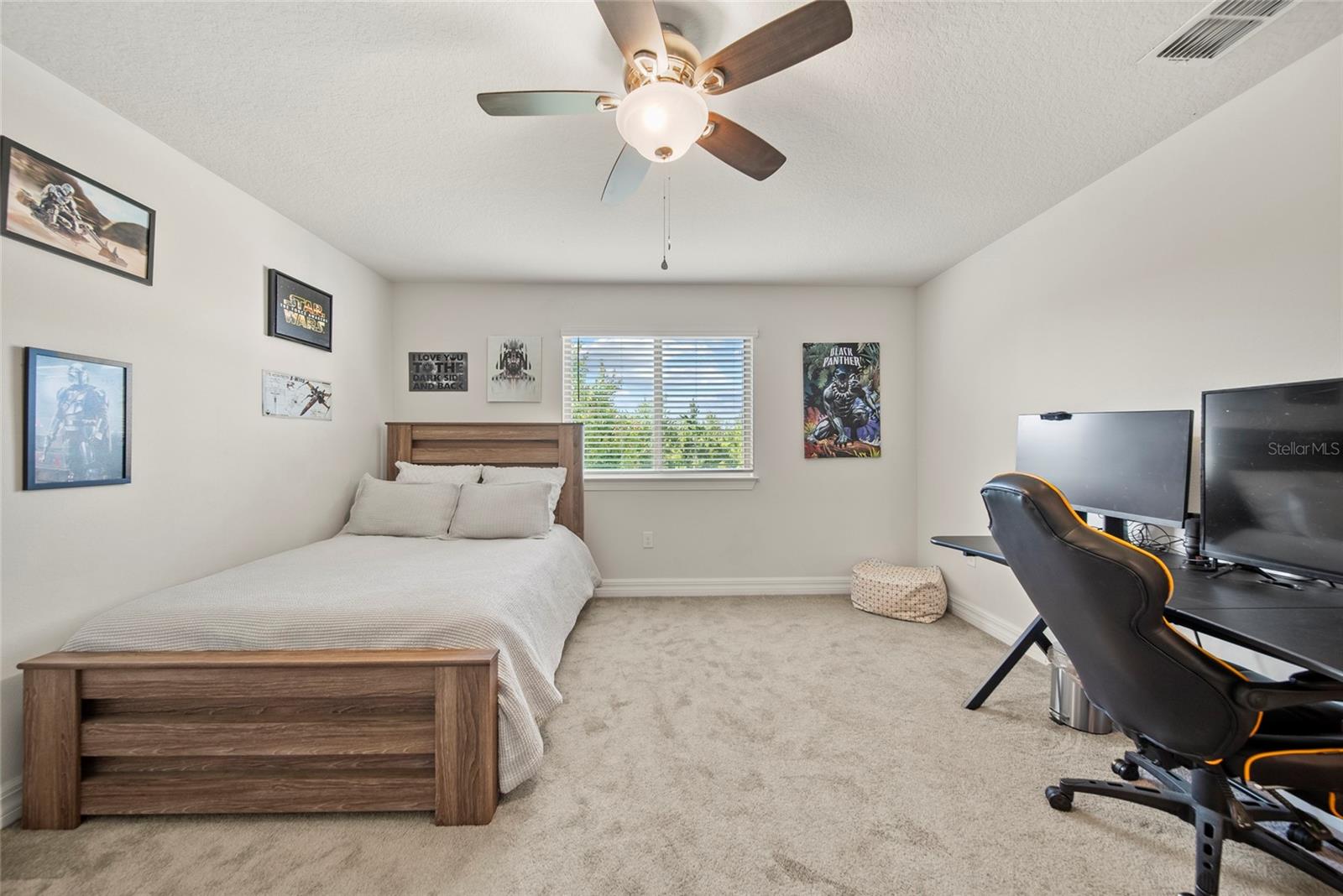 Listing photo id 14 for 31643 Colada Drift Way