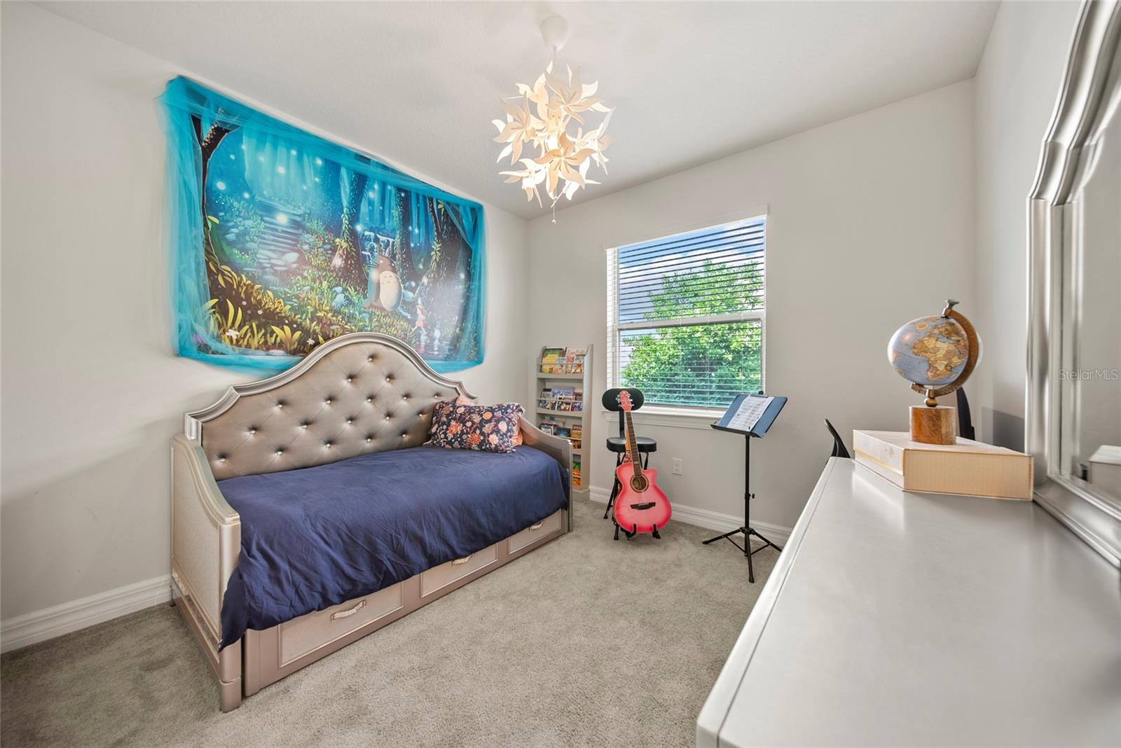 Listing photo id 17 for 31643 Colada Drift Way