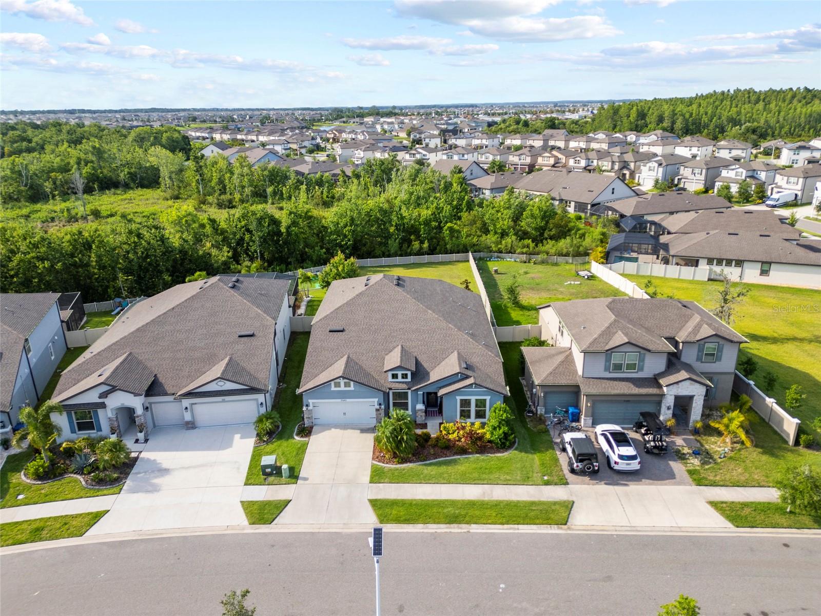 Listing photo id 26 for 31643 Colada Drift Way