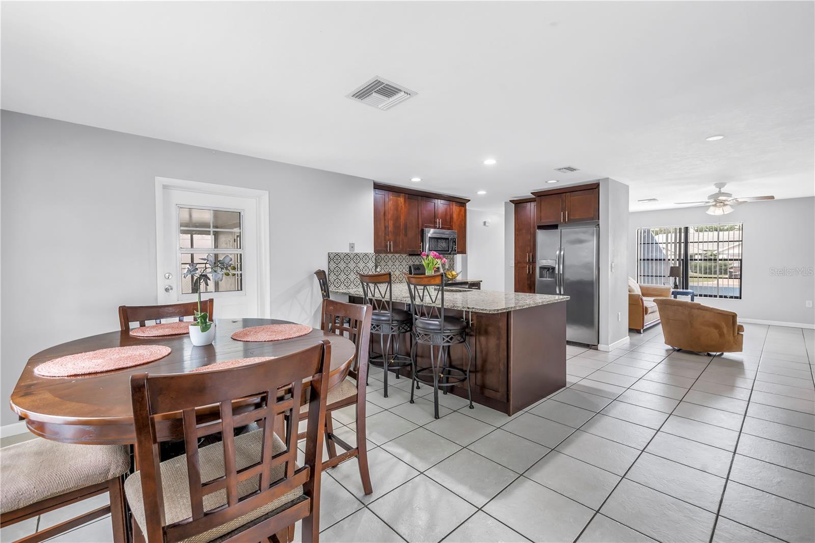 Image 11 of 27 For 2270 Amherst Avenue