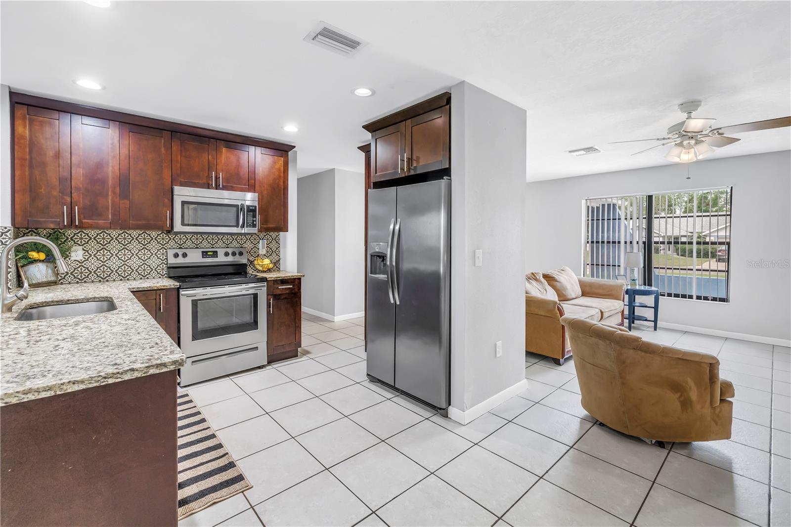 Image 13 of 27 For 2270 Amherst Avenue