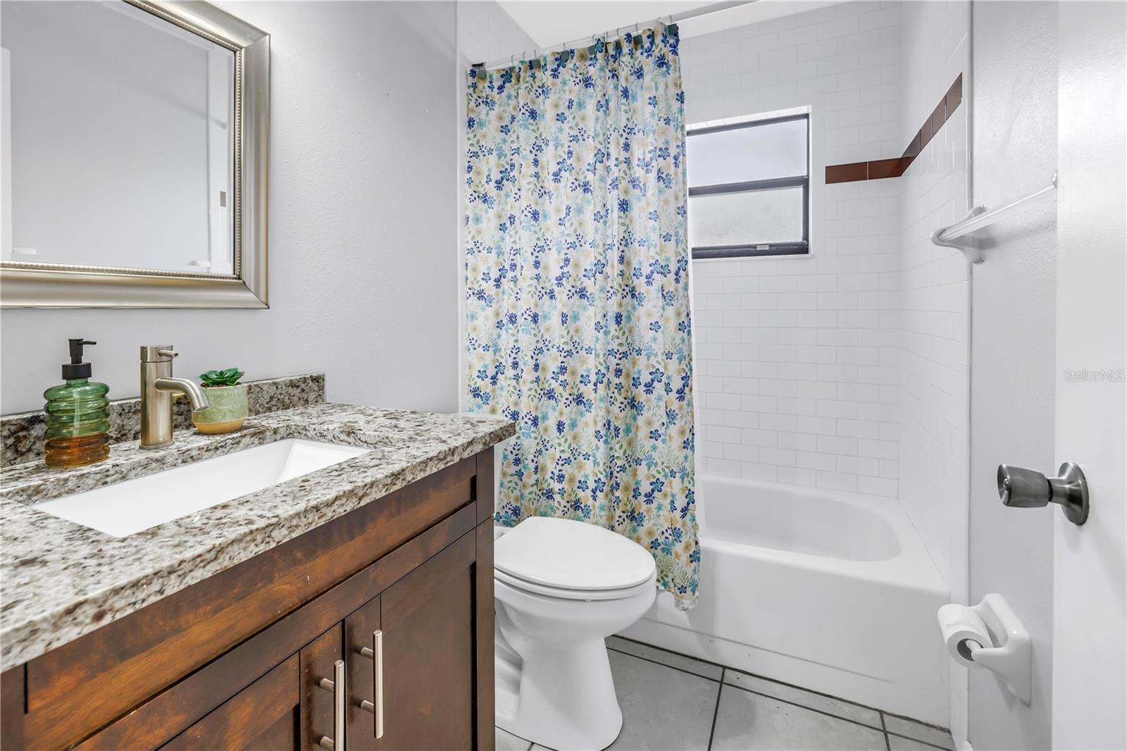 Image 20 of 27 For 2270 Amherst Avenue