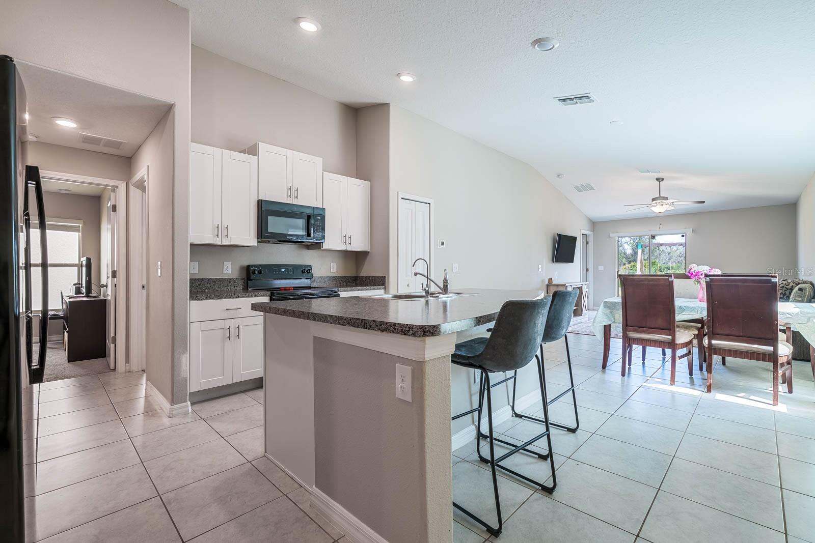 Image 10 of 42 For 4507 Eternal Prince Drive