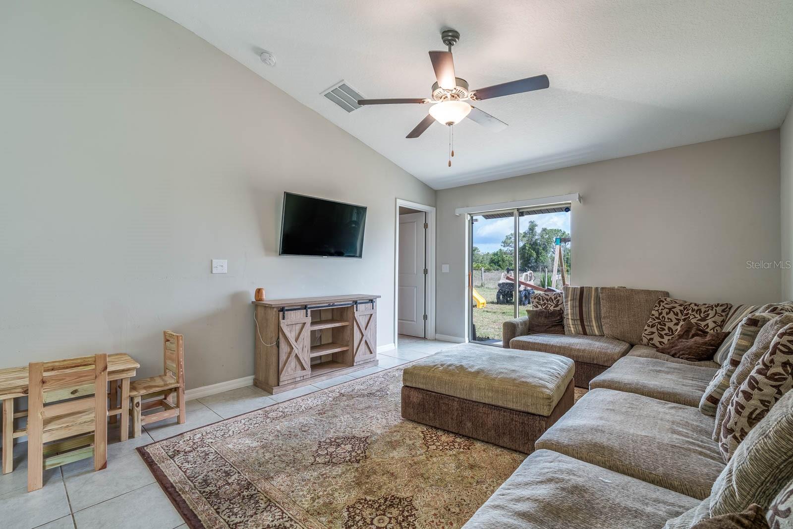 Image 17 of 42 For 4507 Eternal Prince Drive