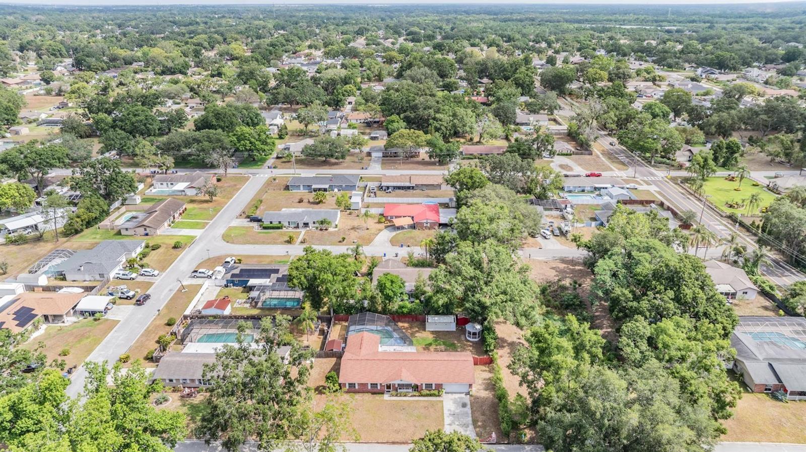 Listing photo id 21 for 414 Cactus Circle