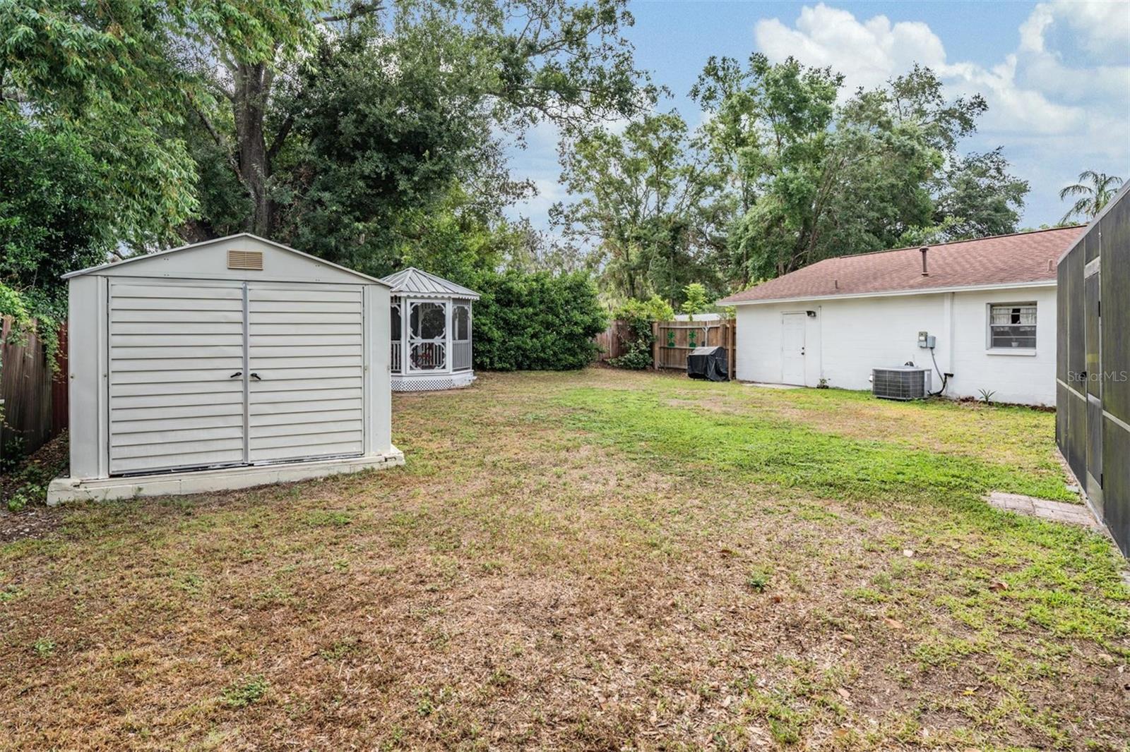 Listing photo id 22 for 414 Cactus Circle