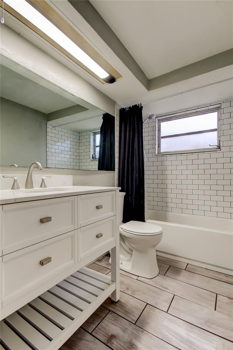 Image 10 of 14 For 9120 Lunar Lane