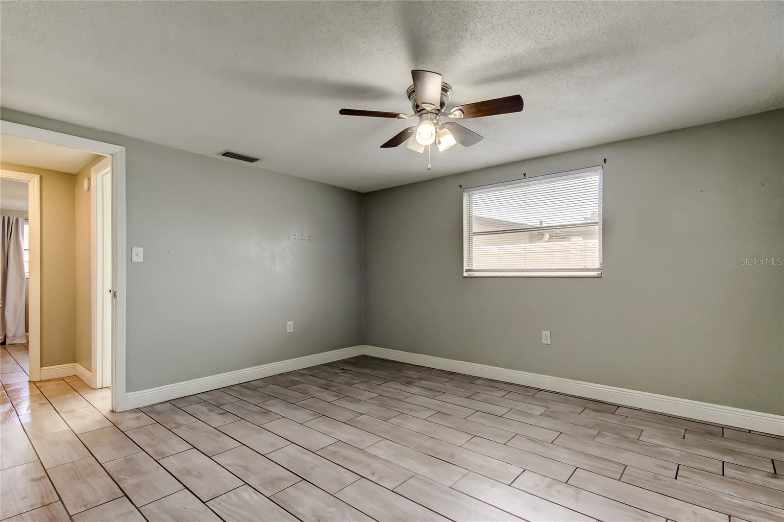 Image 12 of 14 For 9120 Lunar Lane