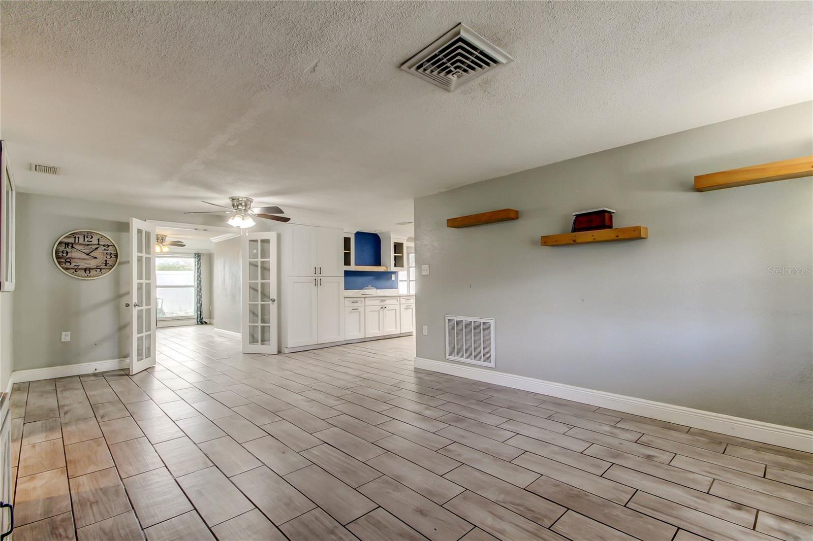 Image 2 of 14 For 9120 Lunar Lane