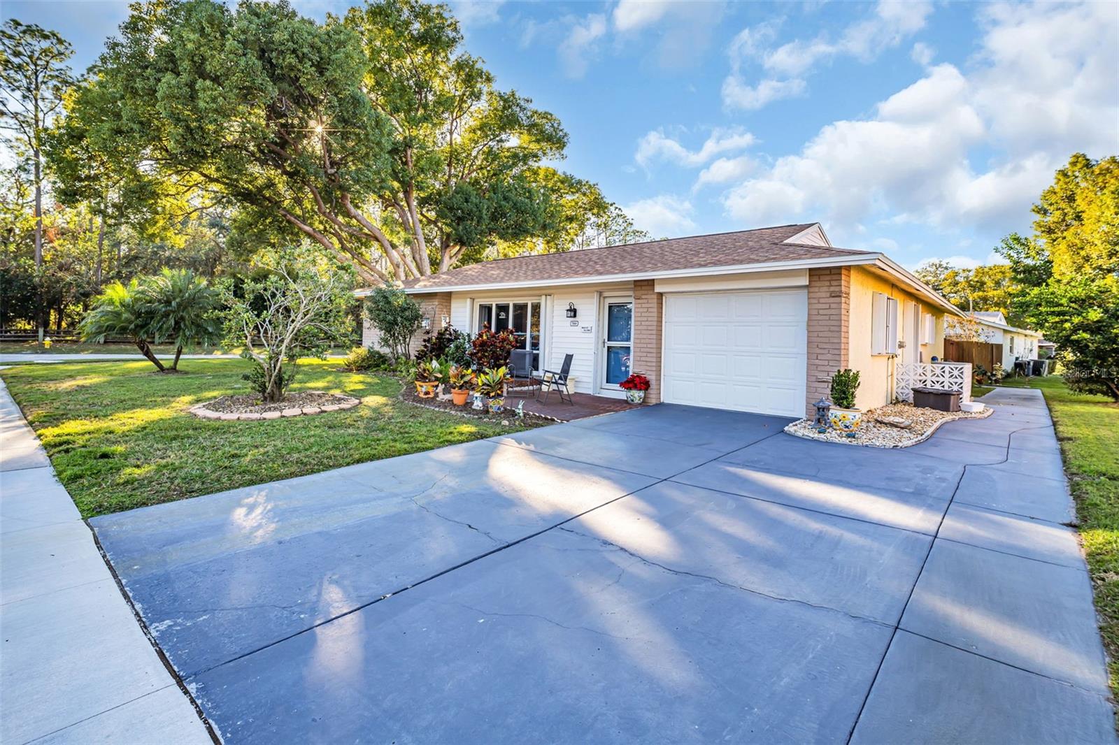 Details for 700 Bowsprit Place, PALM HARBOR, FL 34685