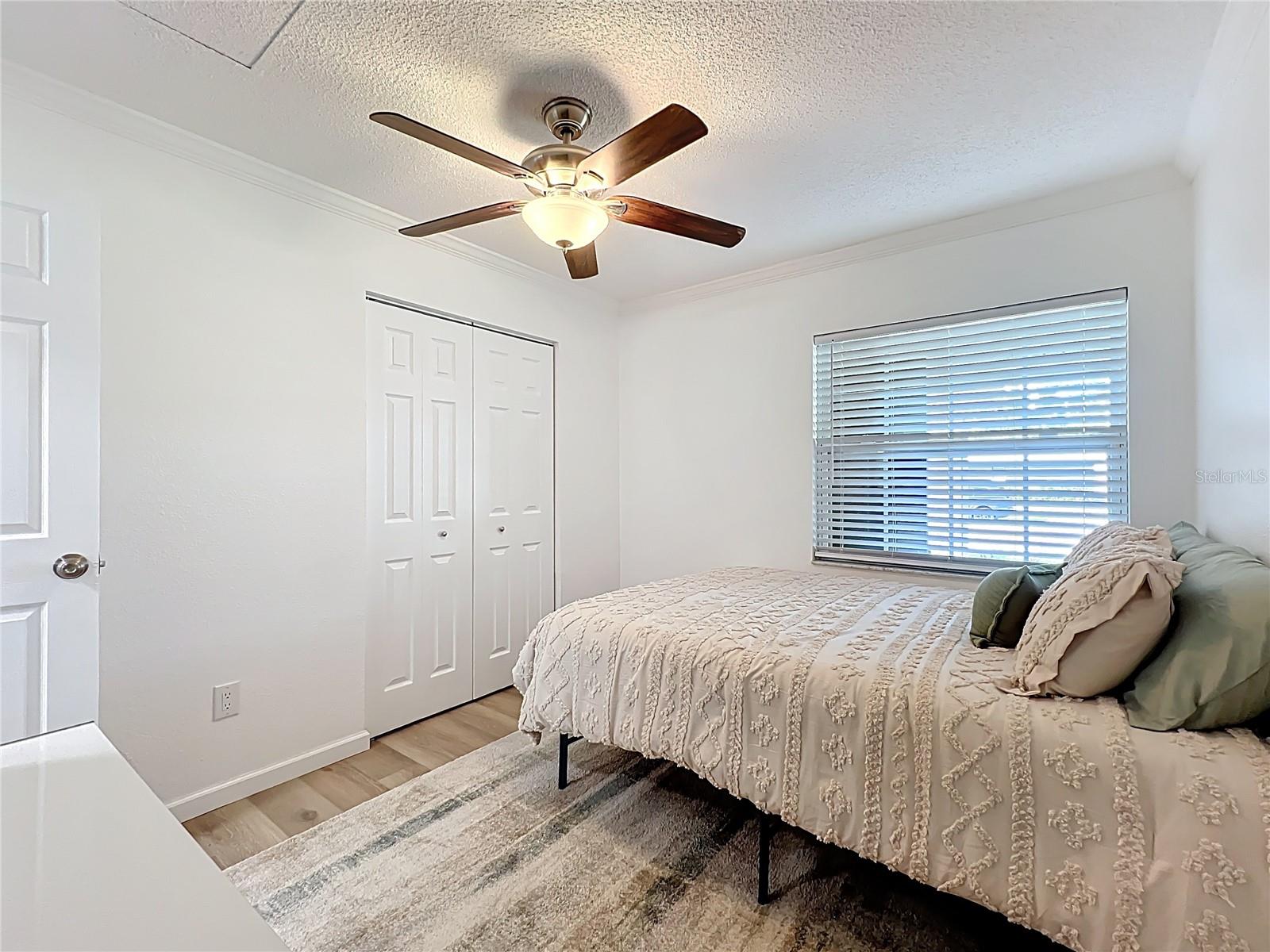 Image 17 of 29 For 6521 Cedarbrook Drive S