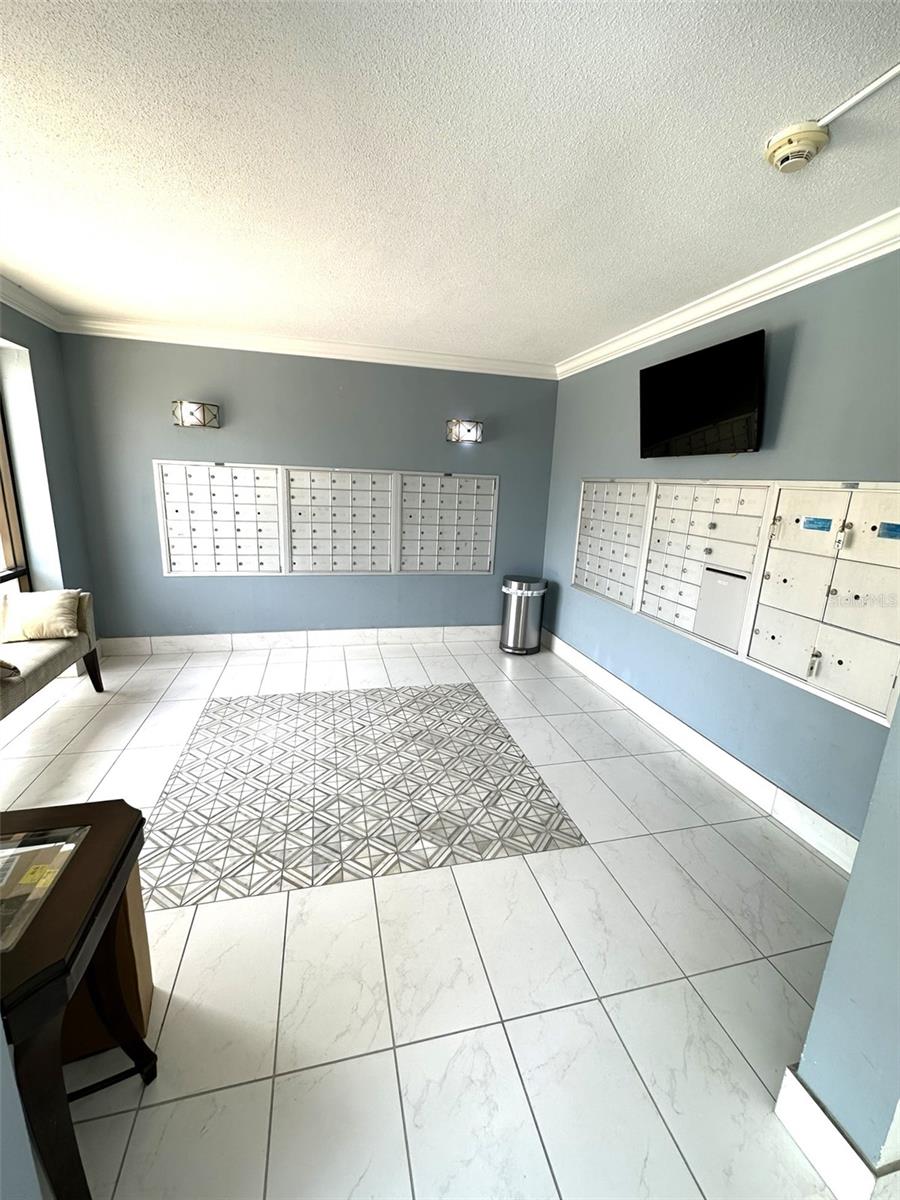 Image 17 of 18 For 5220 Brittany Drive S 1306