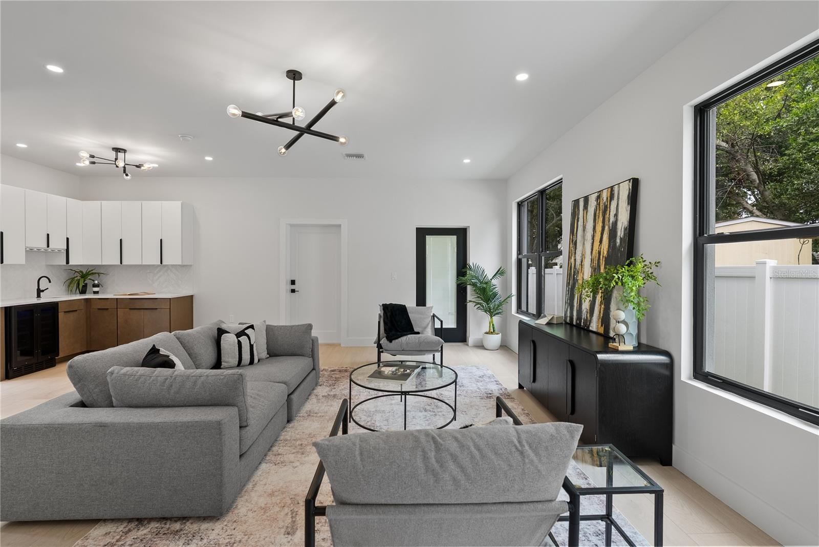 Image 12 of 41 For 5055 2nd Avenue S