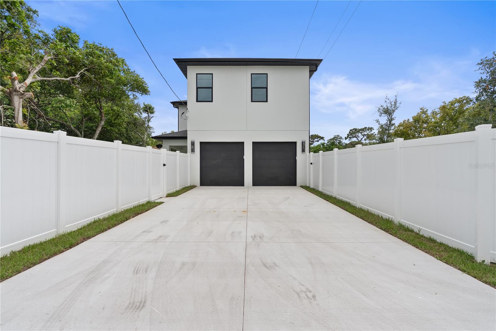 Image 3 of 41 For 5055 2nd Avenue S