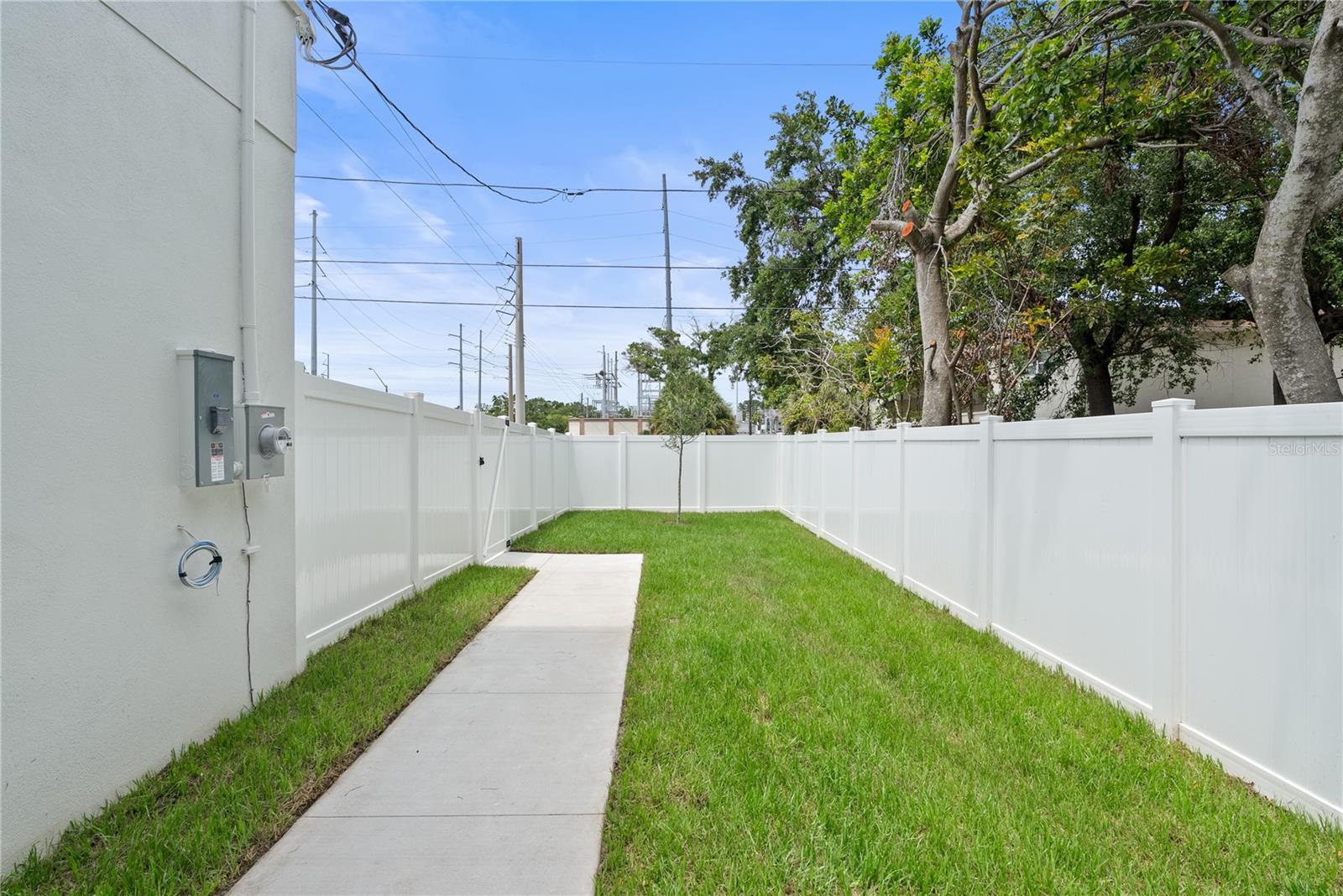 Image 39 of 41 For 5055 2nd Avenue S