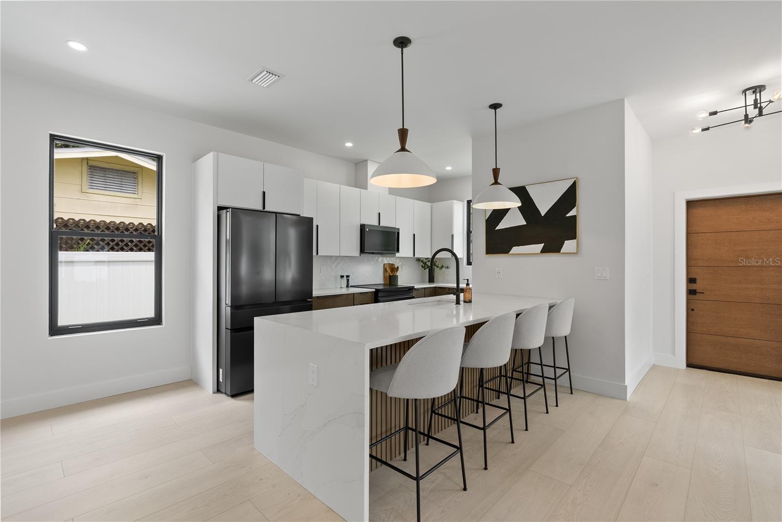 Image 4 of 41 For 5055 2nd Avenue S
