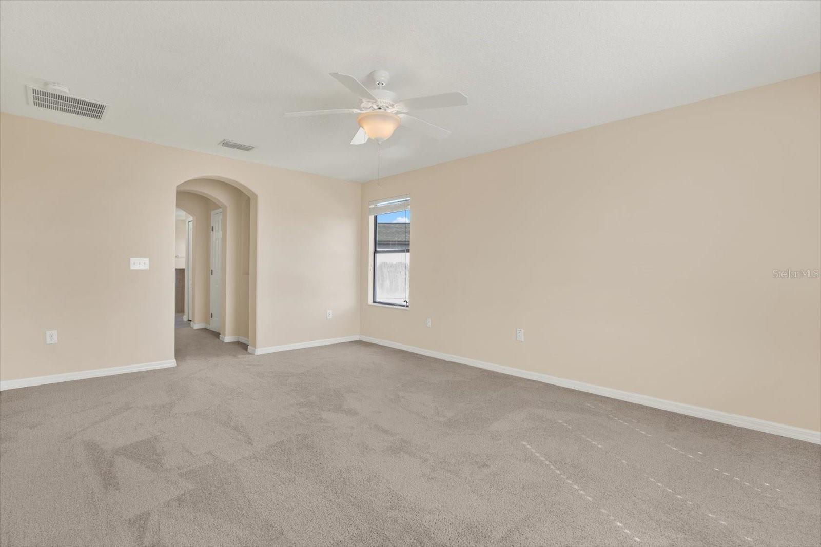 Image 13 of 26 For 10106 Count Fleet Drive