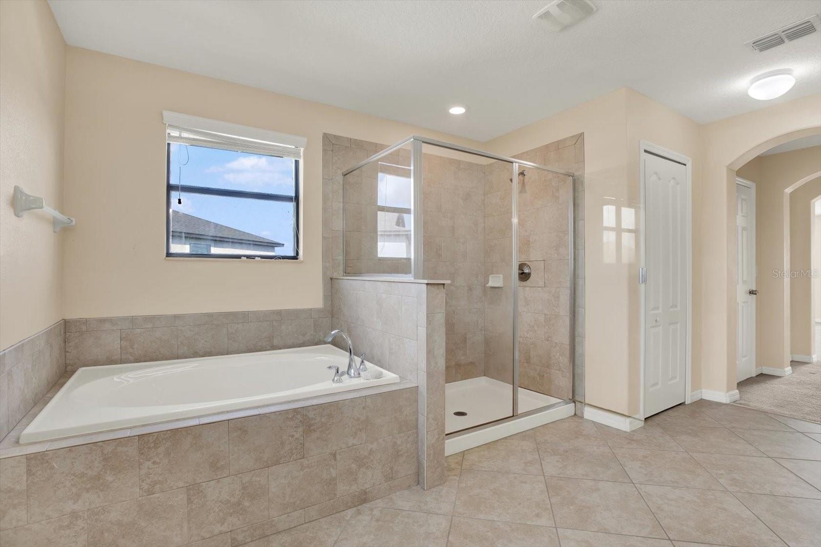 Image 15 of 26 For 10106 Count Fleet Drive