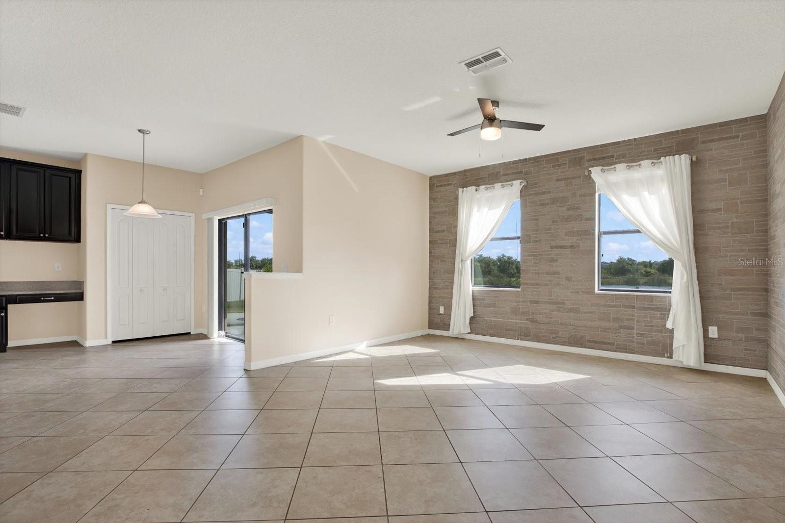 Image 2 of 26 For 10106 Count Fleet Drive