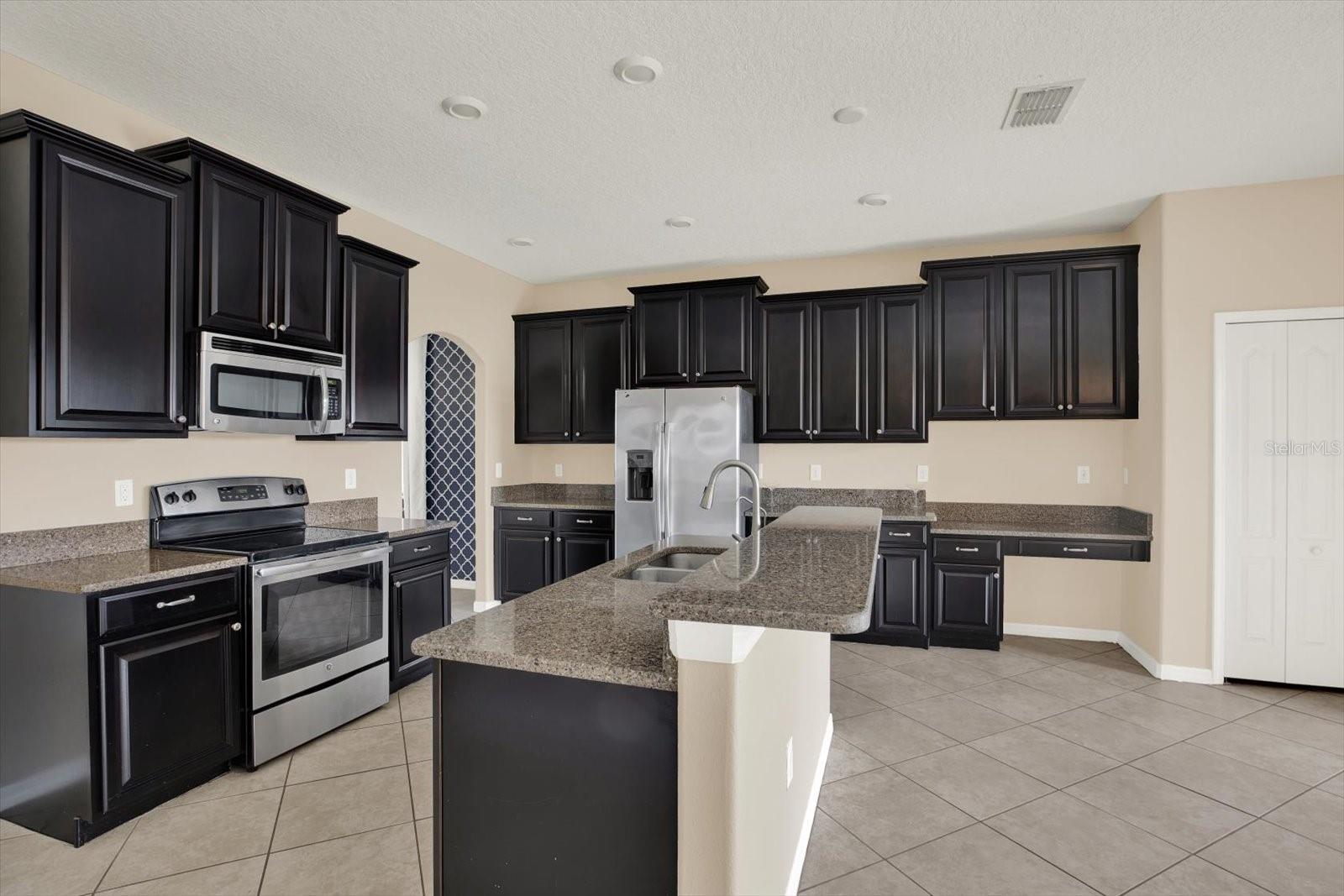 Image 3 of 26 For 10106 Count Fleet Drive