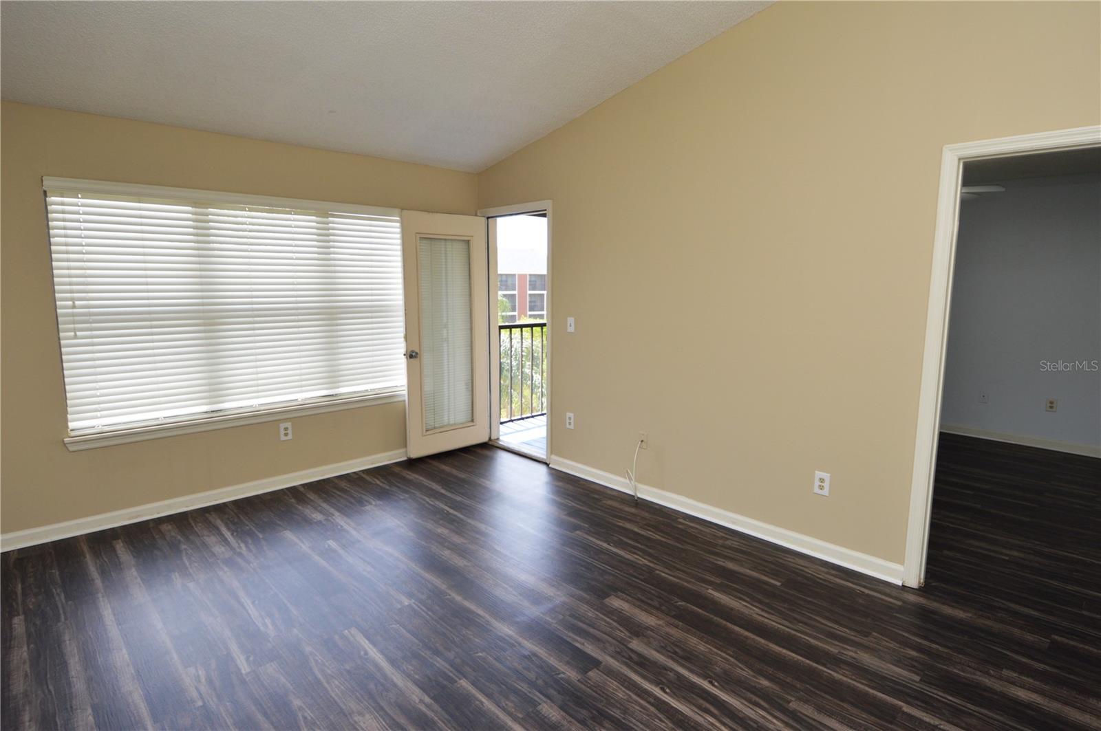Image 15 of 70 For 11901 4th Street N 5305