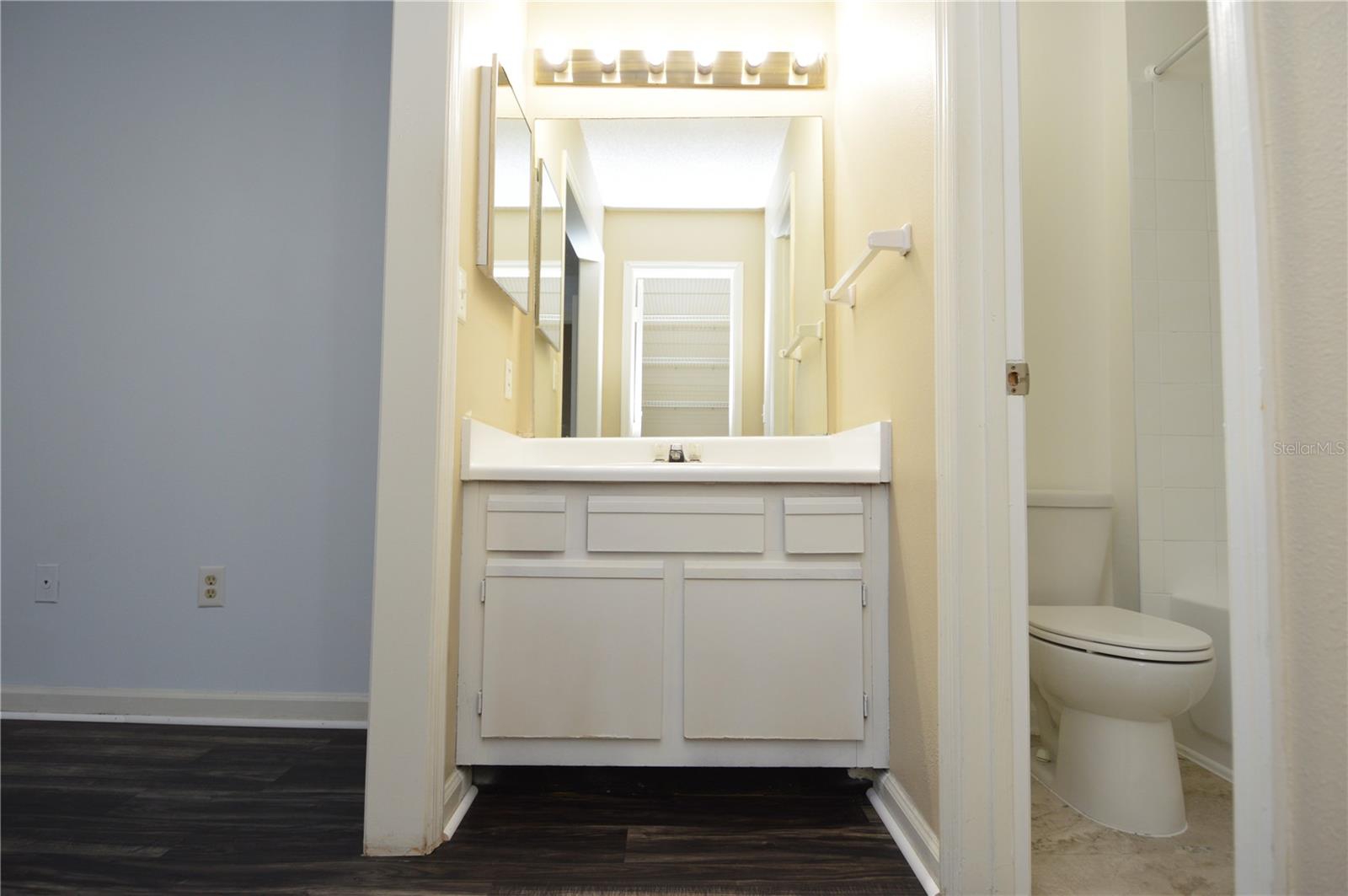 Image 26 of 70 For 11901 4th Street N 5305