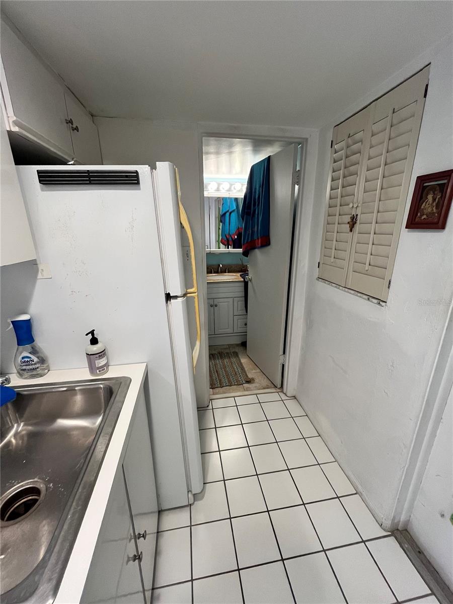 Image 7 of 8 For 16400 Gulf Boulevard 307