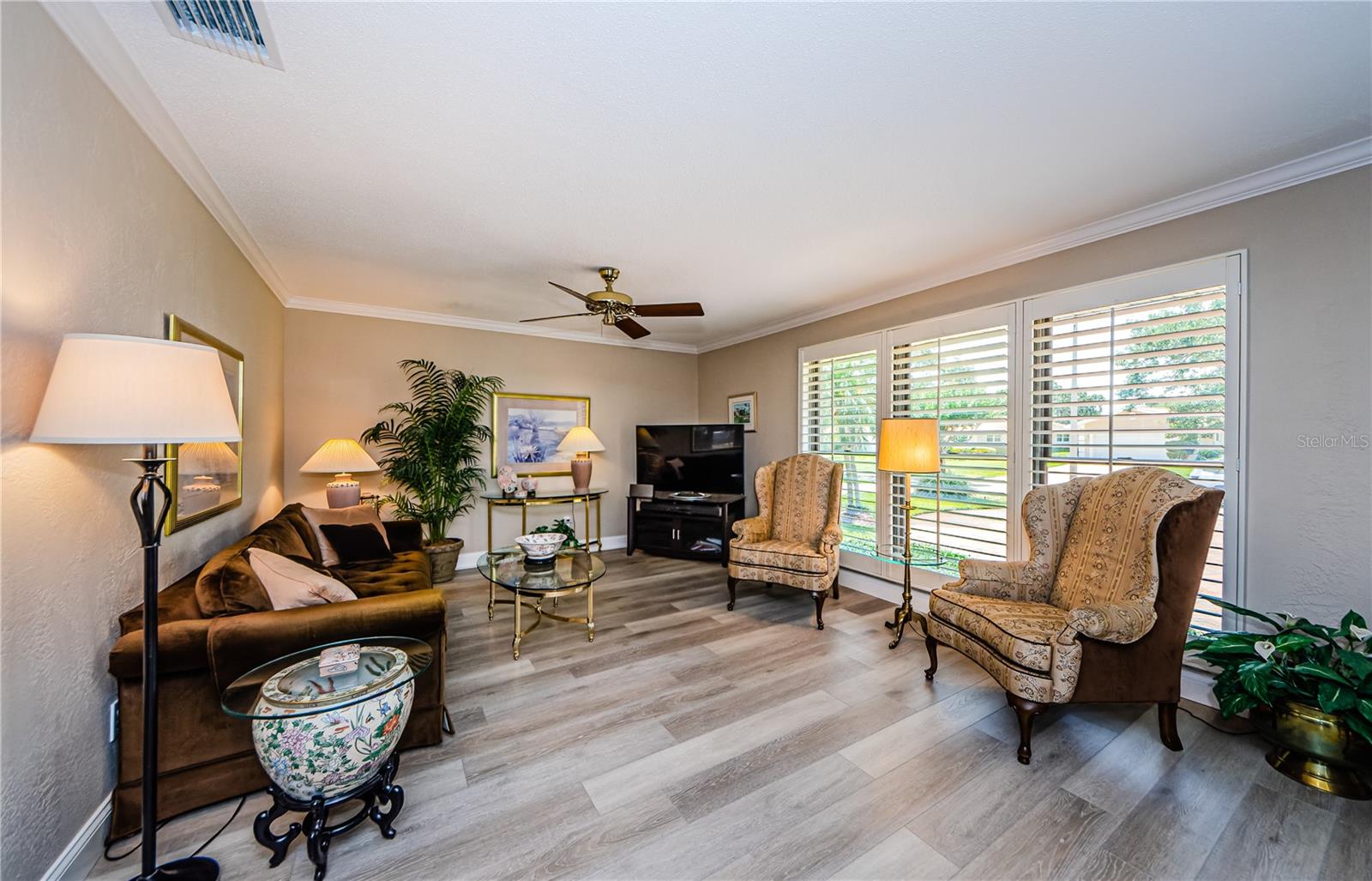 Listing photo id 22 for 671 Tallahassee Drive Ne