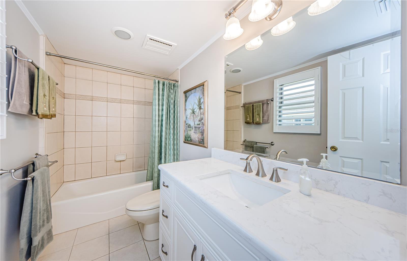 Listing photo id 26 for 671 Tallahassee Drive Ne
