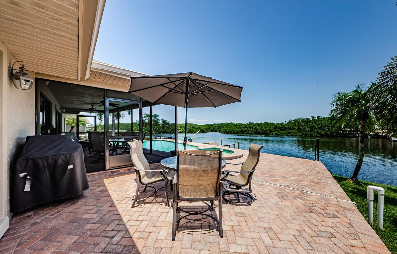 Listing photo id 54 for 671 Tallahassee Drive Ne