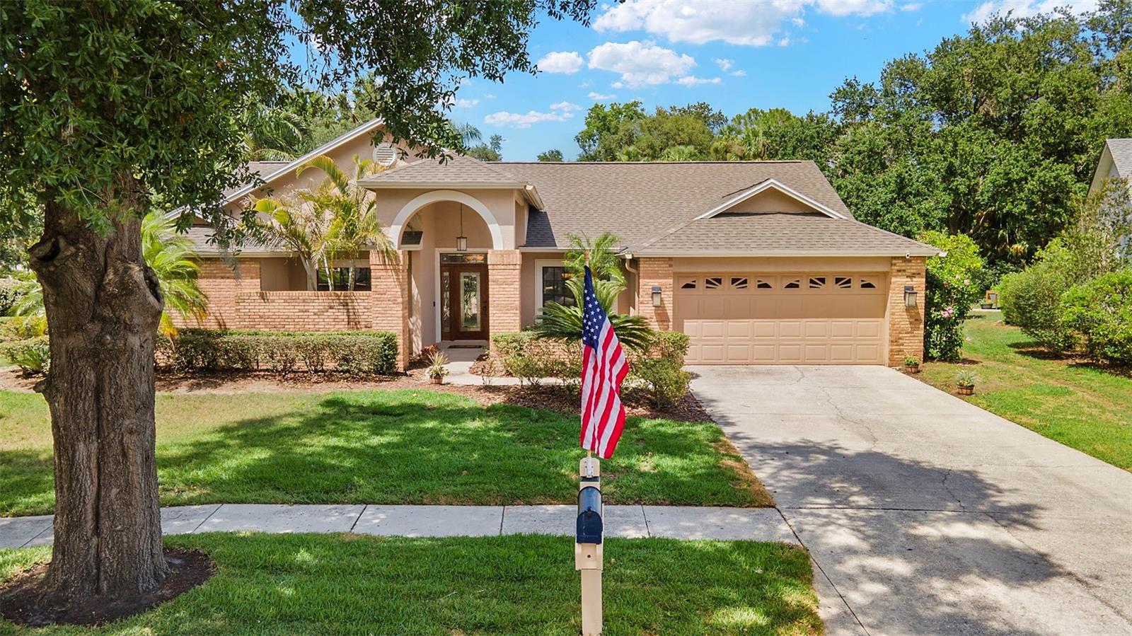 Details for 3922 Cedar Cay Circle, VALRICO, FL 33596