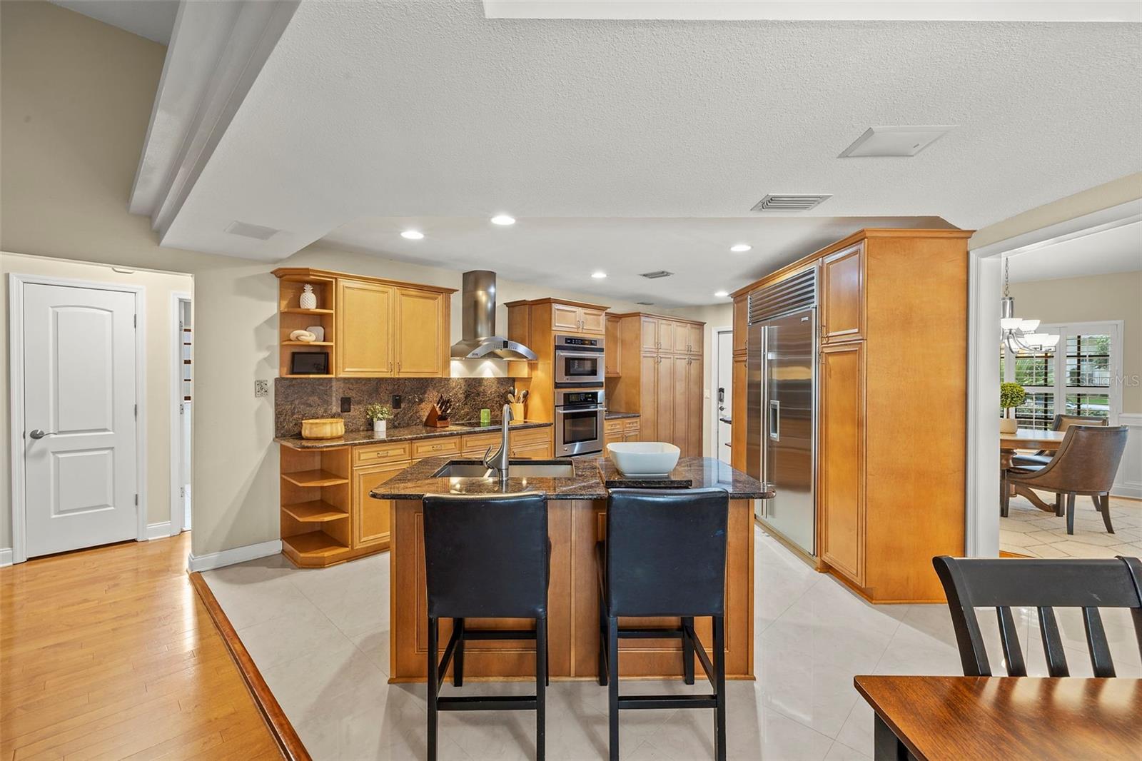 Image 11 of 41 For 3922 Cedar Cay Circle