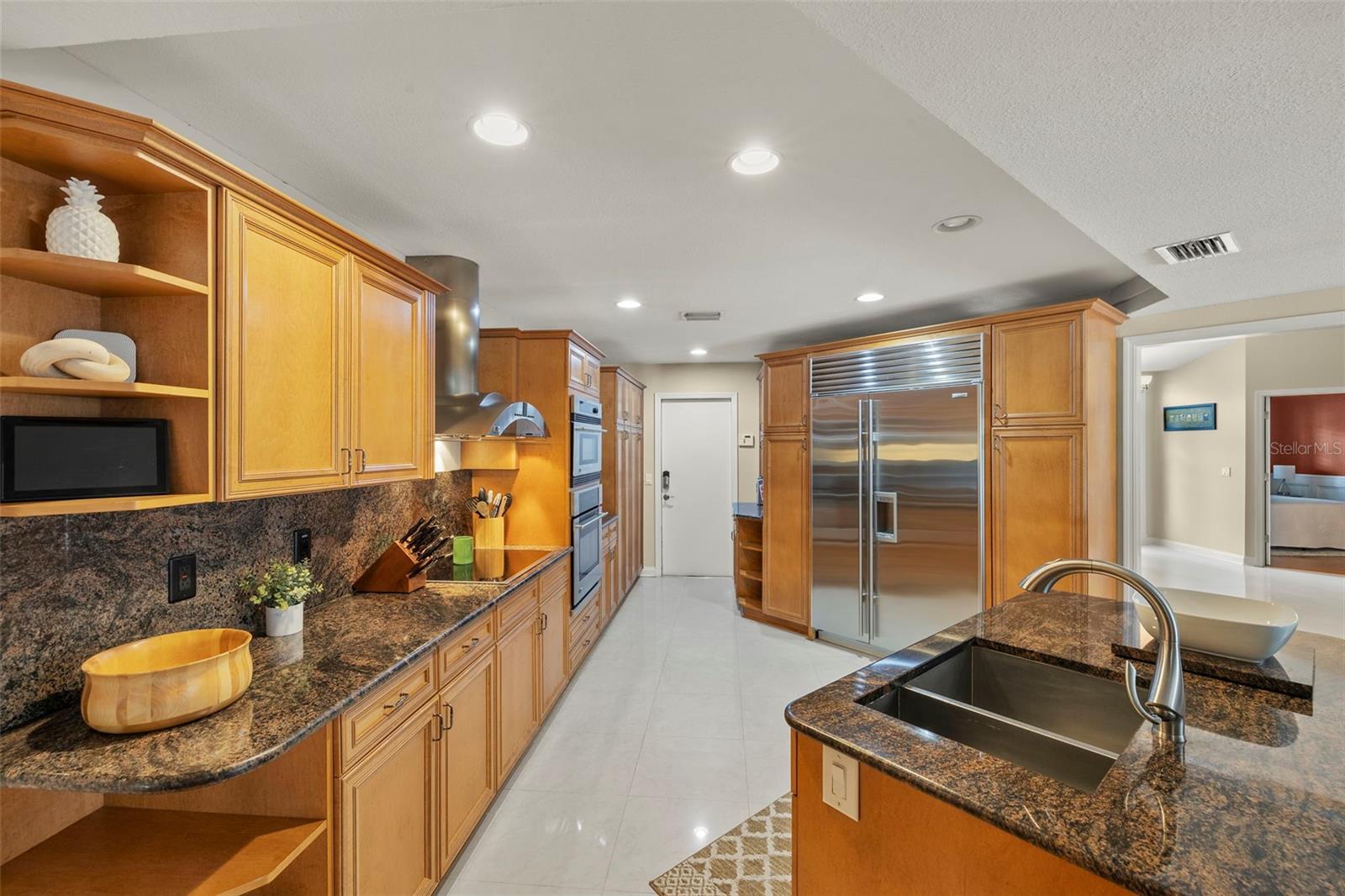 Image 14 of 41 For 3922 Cedar Cay Circle