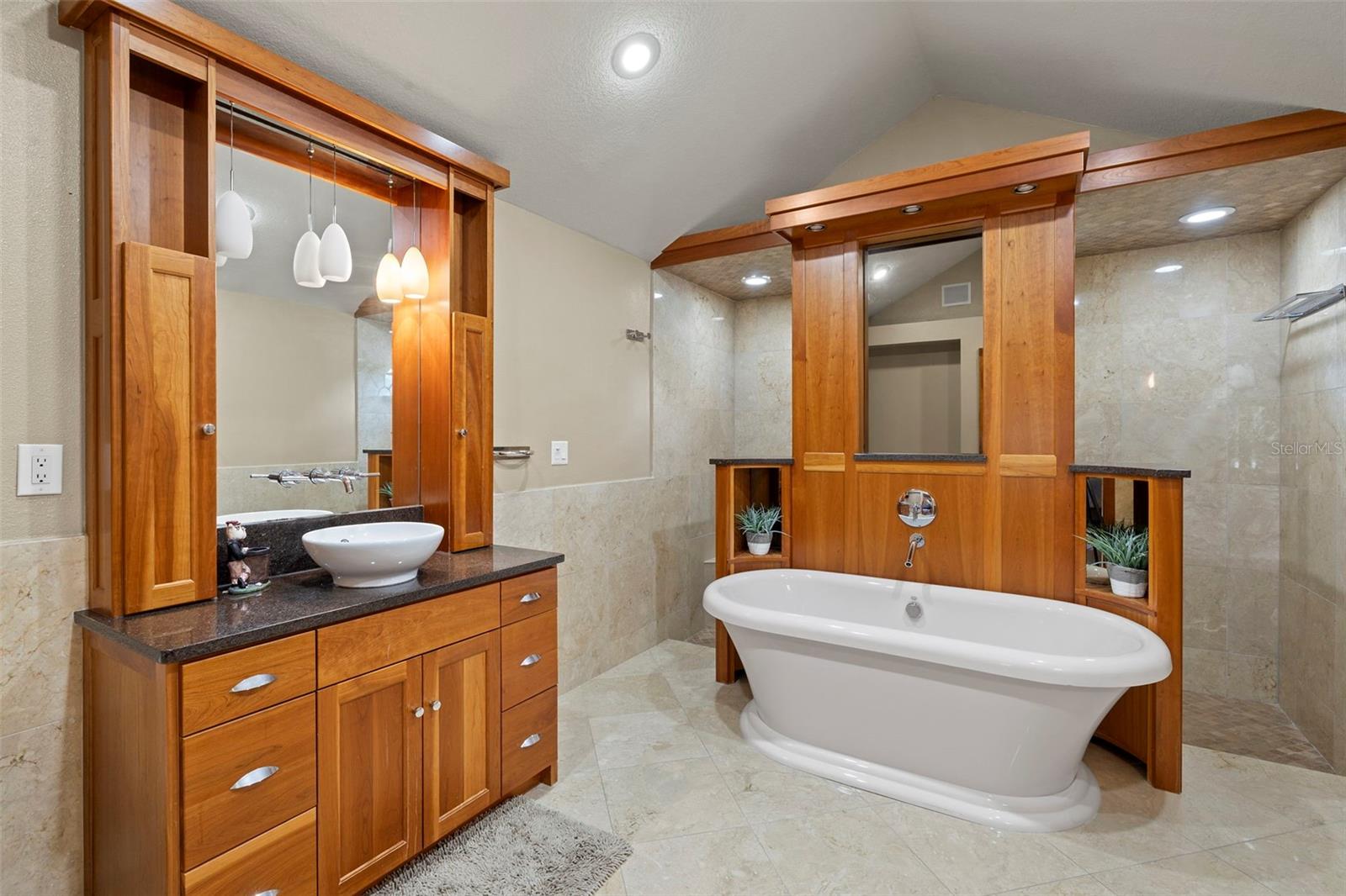 Image 19 of 41 For 3922 Cedar Cay Circle