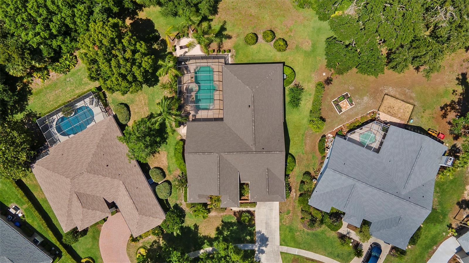 Image 32 of 41 For 3922 Cedar Cay Circle