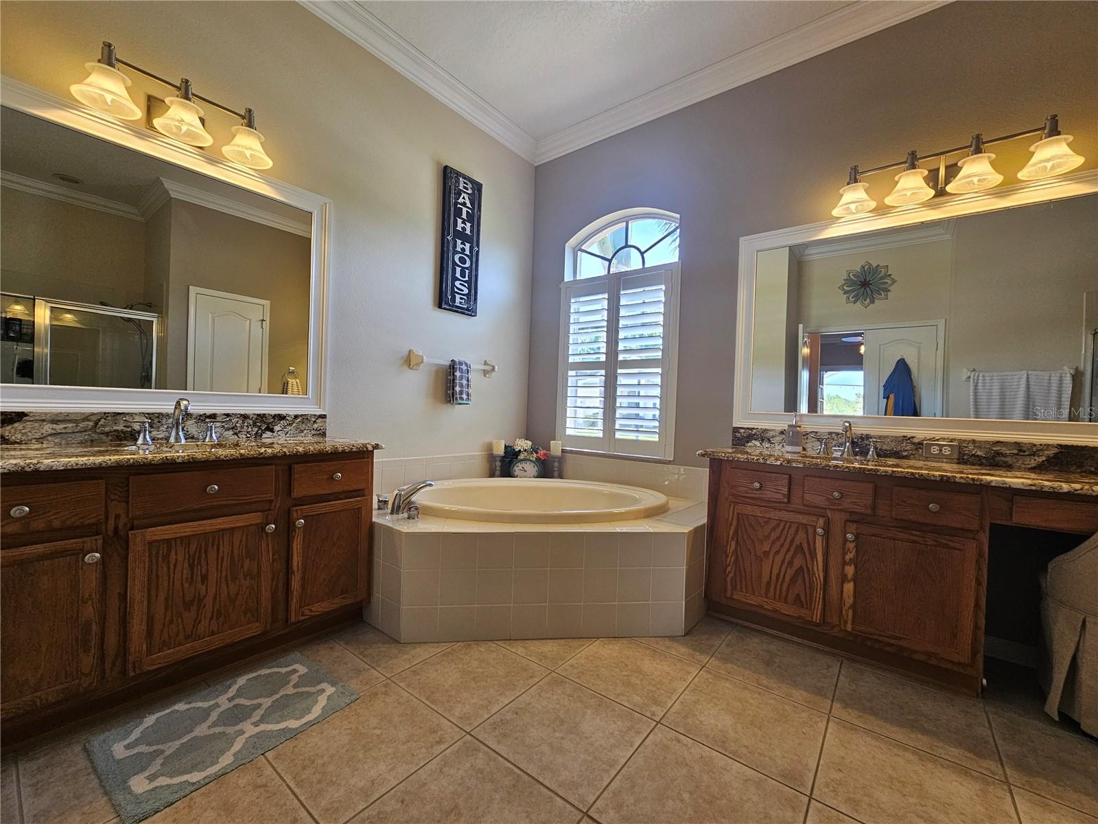 Image 19 of 28 For 5049 Rushbrook Road