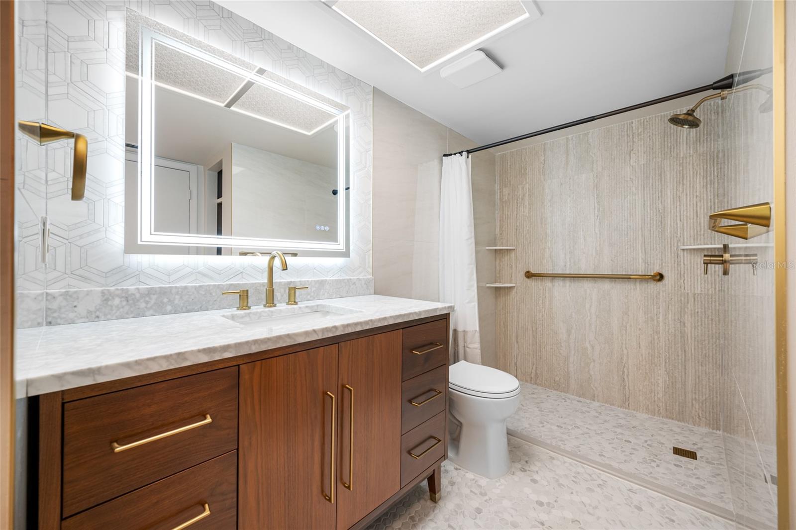 Image 38 of 54 For 10216 Regal Drive 208
