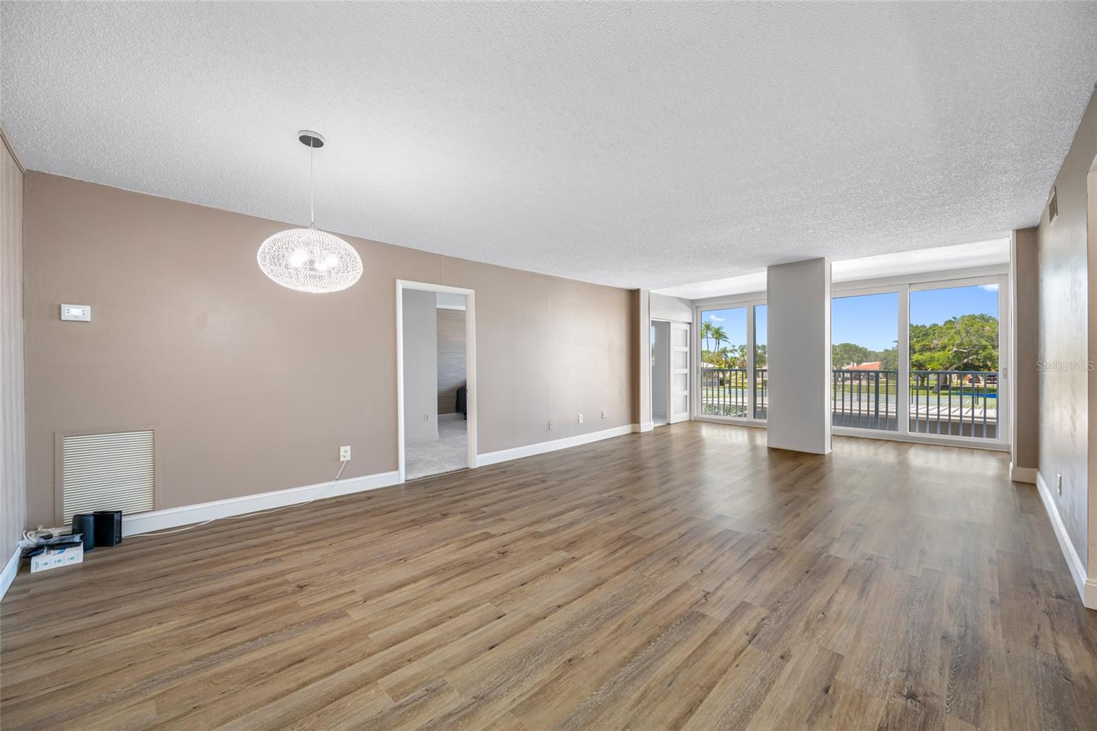 Image 9 of 54 For 10216 Regal Drive 208