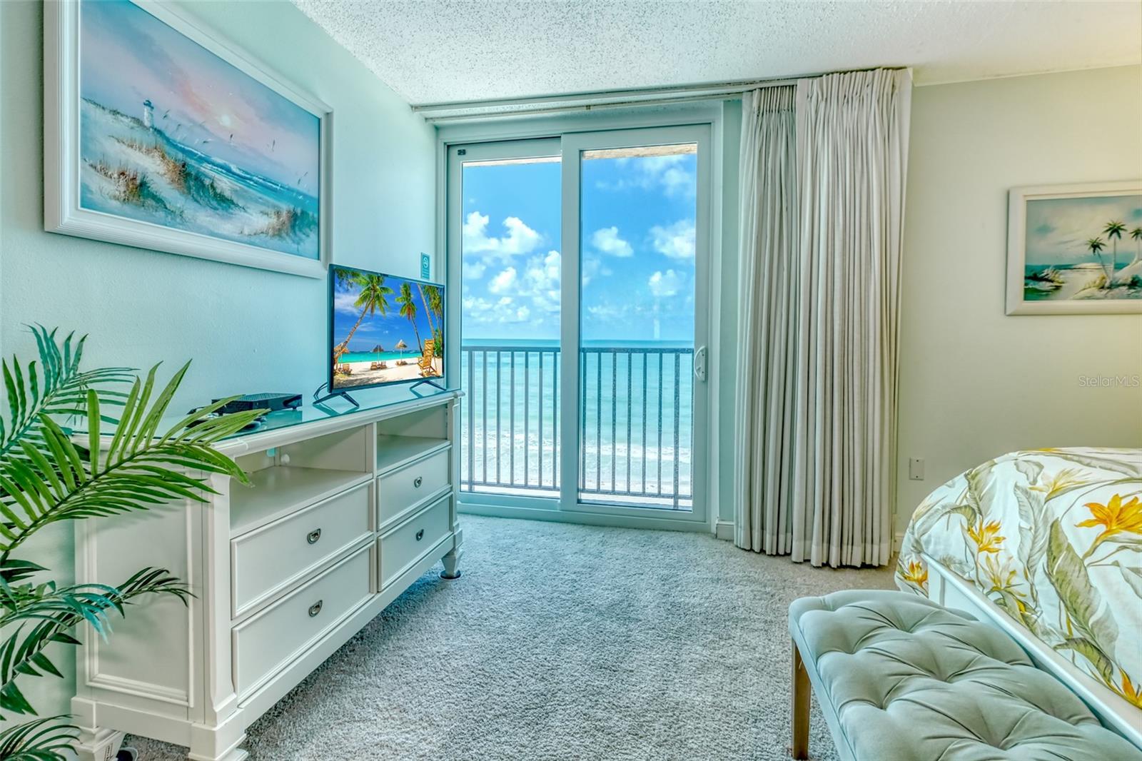 Image 17 of 45 For 14146 Gulf Boulevard 4b