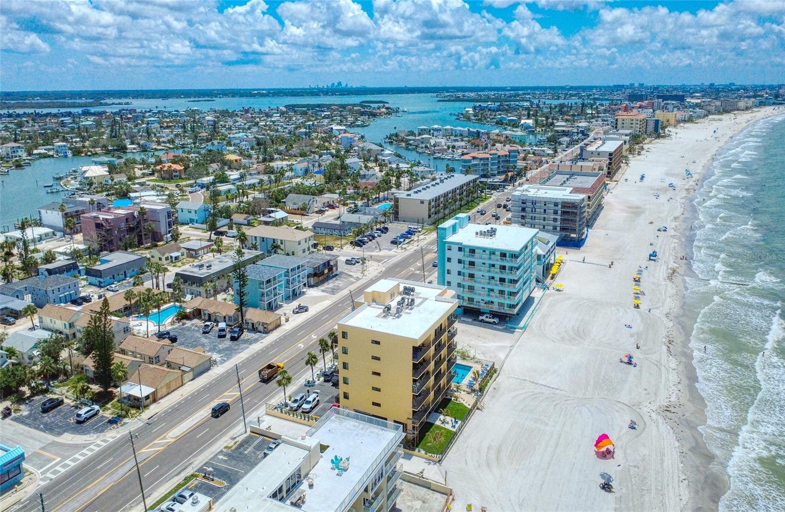 Image 31 of 45 For 14146 Gulf Boulevard 4b