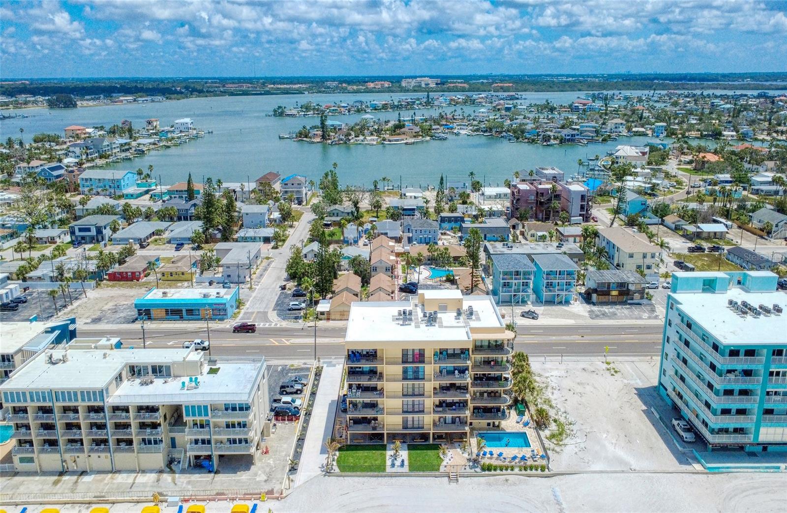 Image 33 of 45 For 14146 Gulf Boulevard 4b