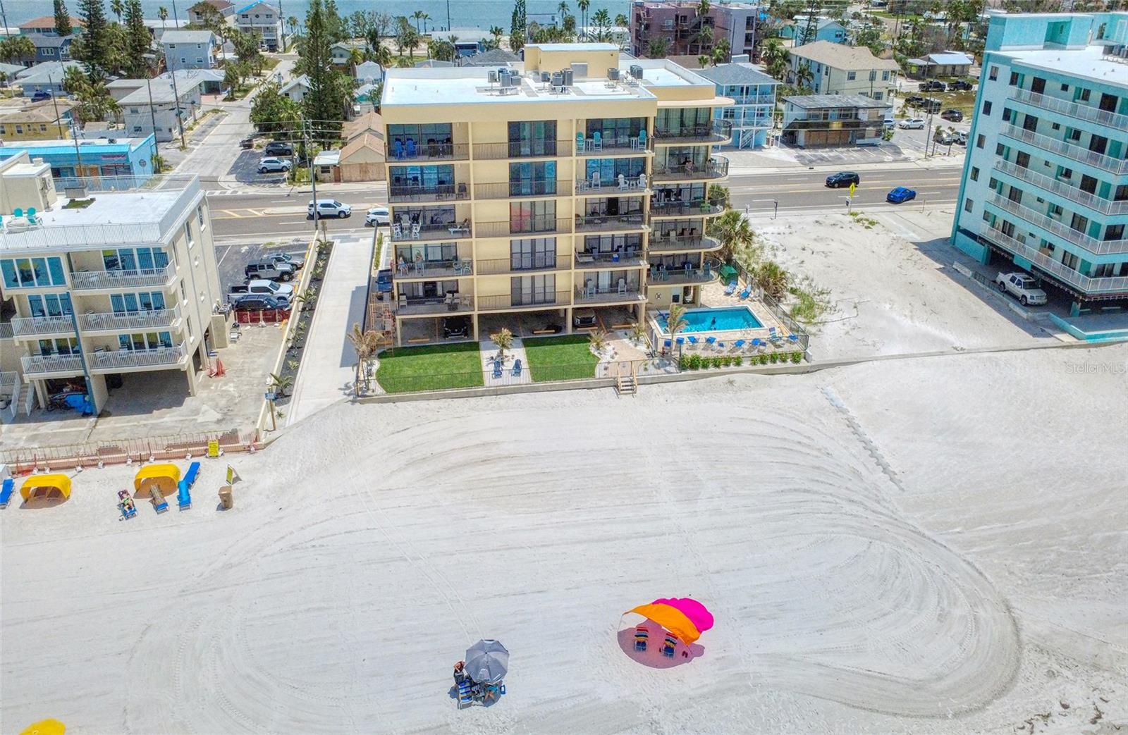 Image 36 of 45 For 14146 Gulf Boulevard 4b