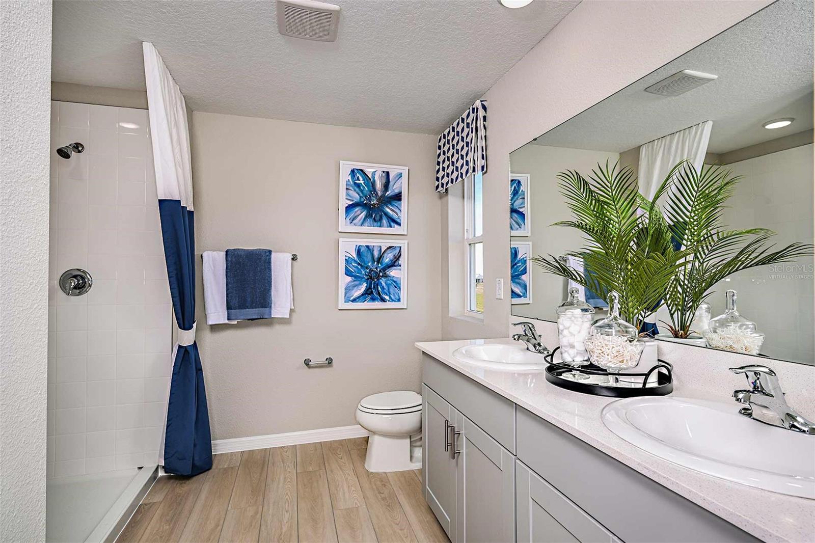 Image 15 of 29 For 4039 Gardenia Avenue