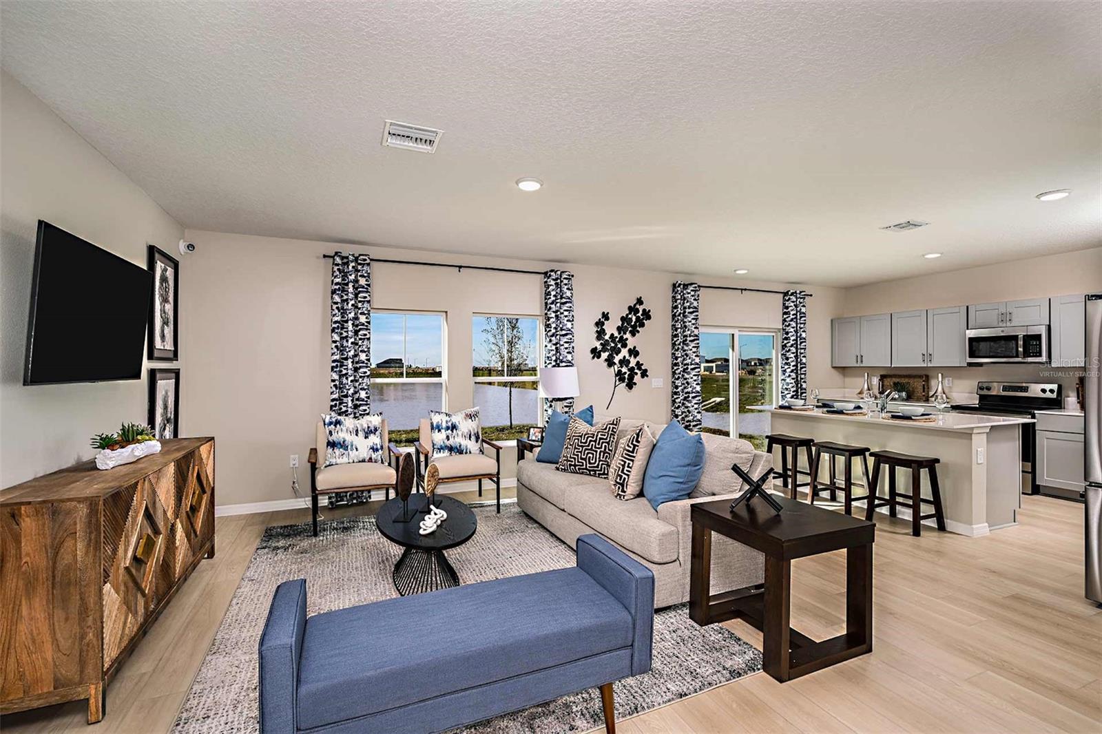 Image 9 of 29 For 4039 Gardenia Avenue