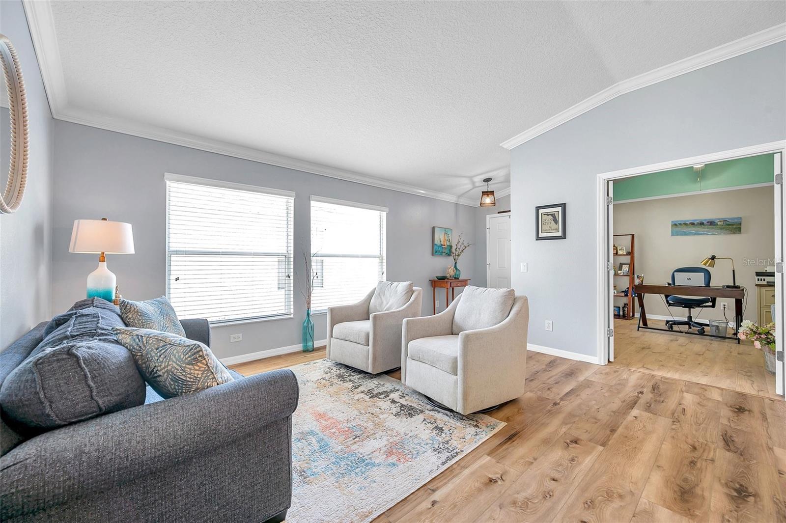 Listing photo id 8 for 8504 Tidal Bay Lane