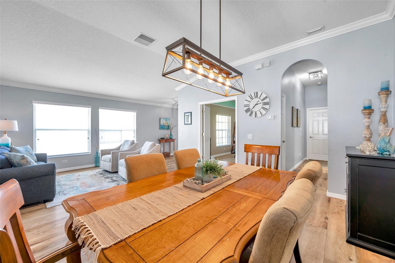 Listing photo id 10 for 8504 Tidal Bay Lane