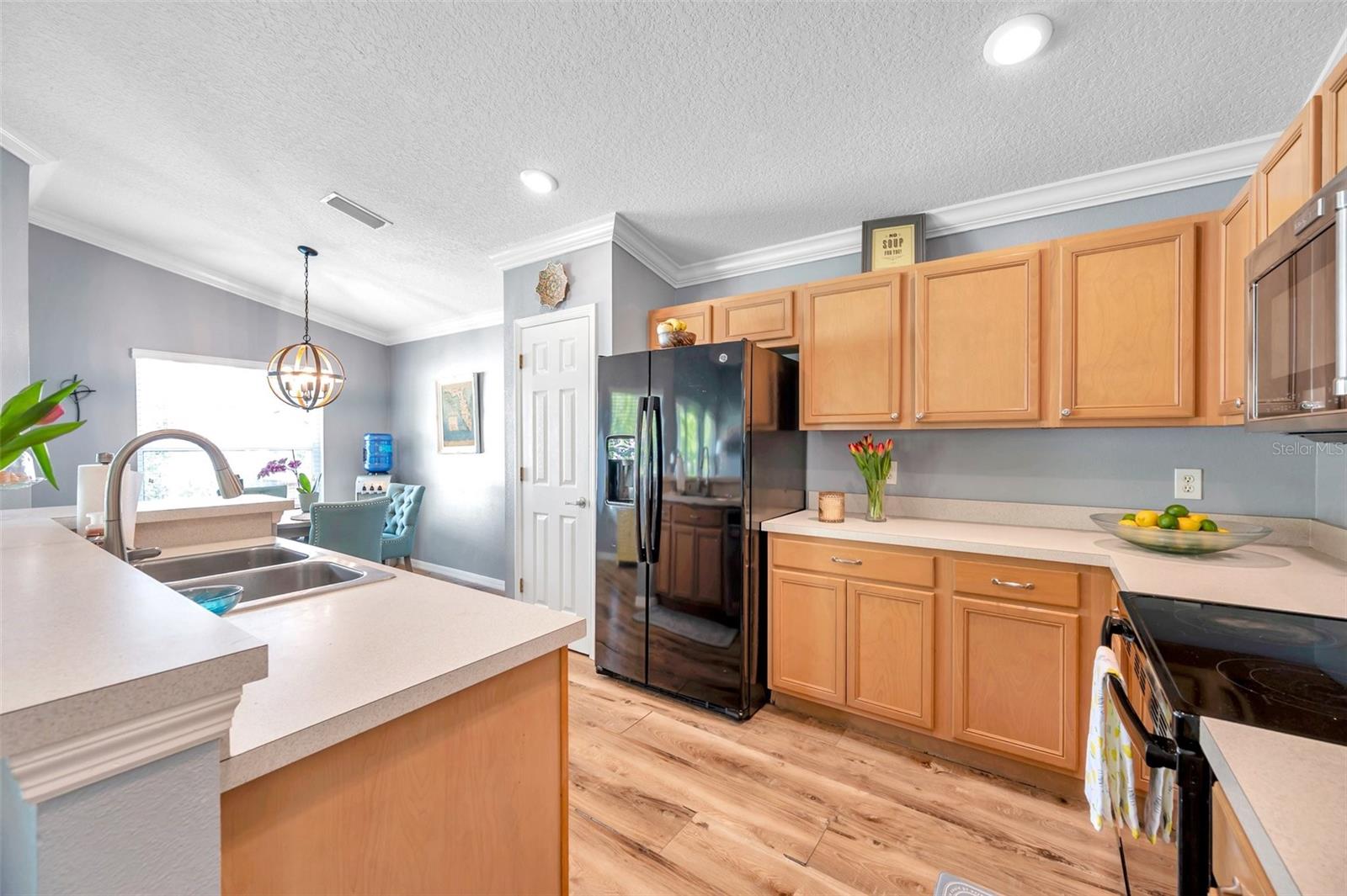 Listing photo id 20 for 8504 Tidal Bay Lane