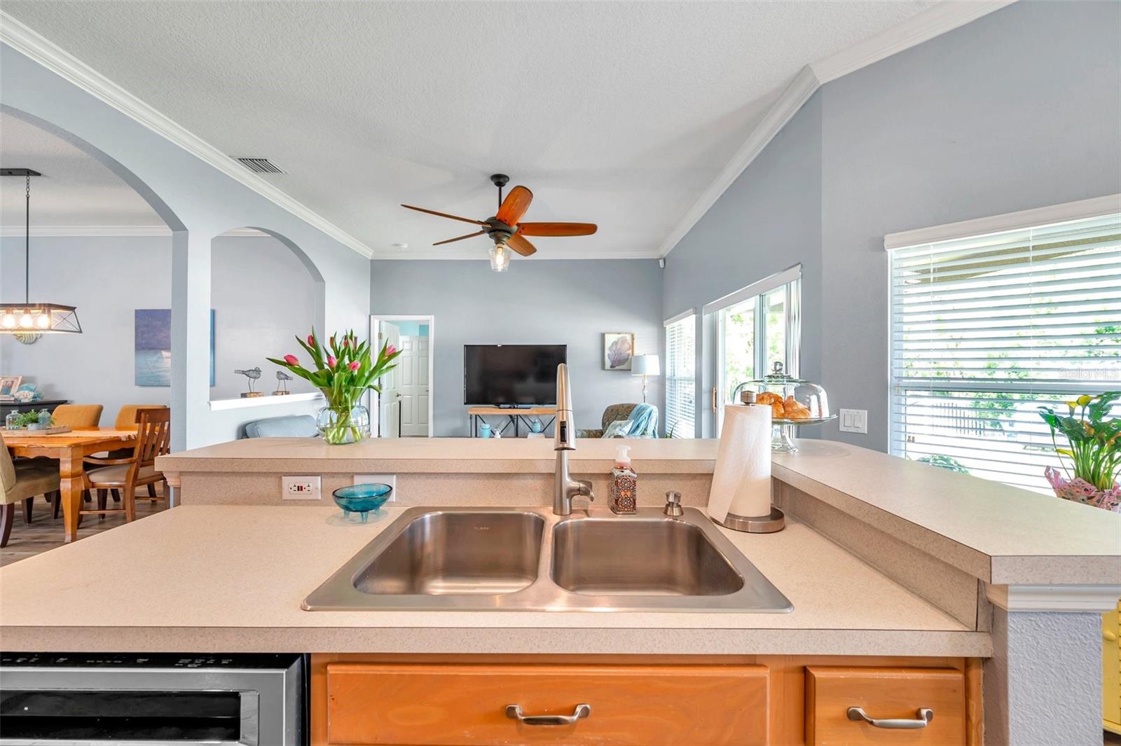 Listing photo id 23 for 8504 Tidal Bay Lane