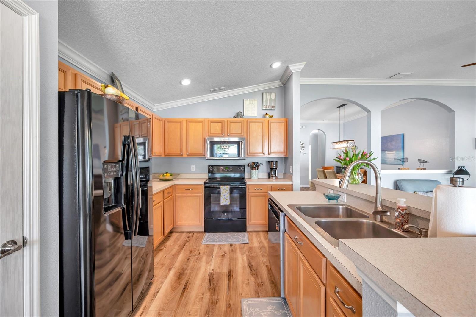 Listing photo id 25 for 8504 Tidal Bay Lane