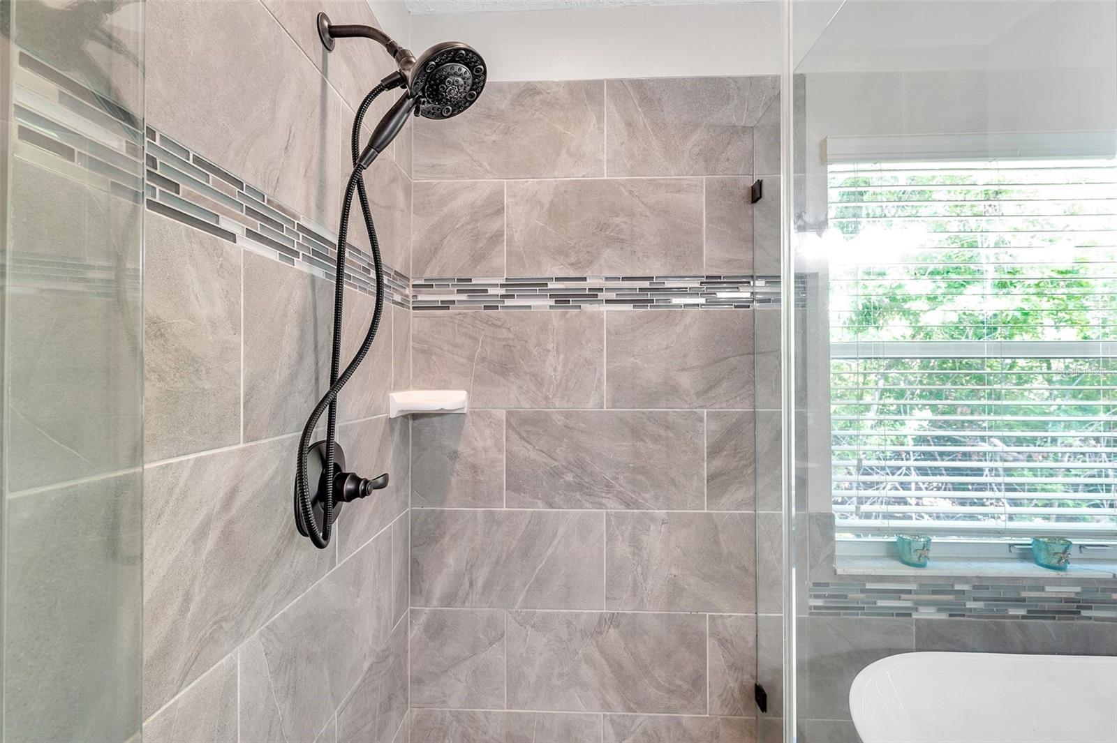 Listing photo id 34 for 8504 Tidal Bay Lane